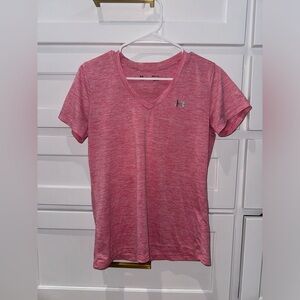 UA heat gear shirt size Small